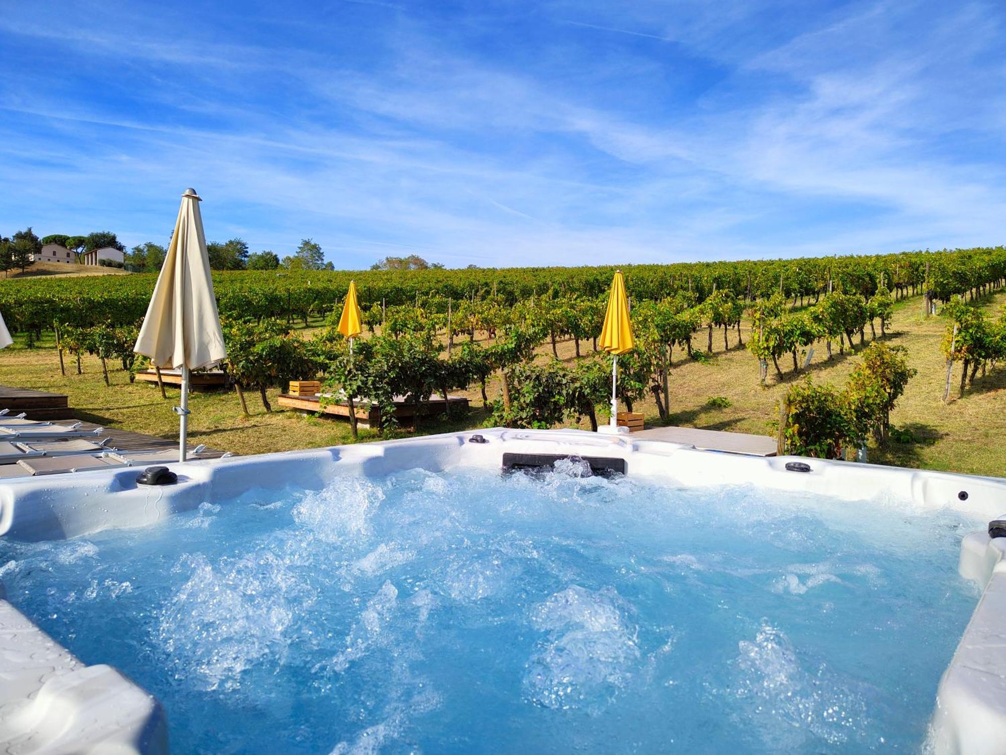 Agriturismo E Cantina La Sabbiona Faenza Exterior foto