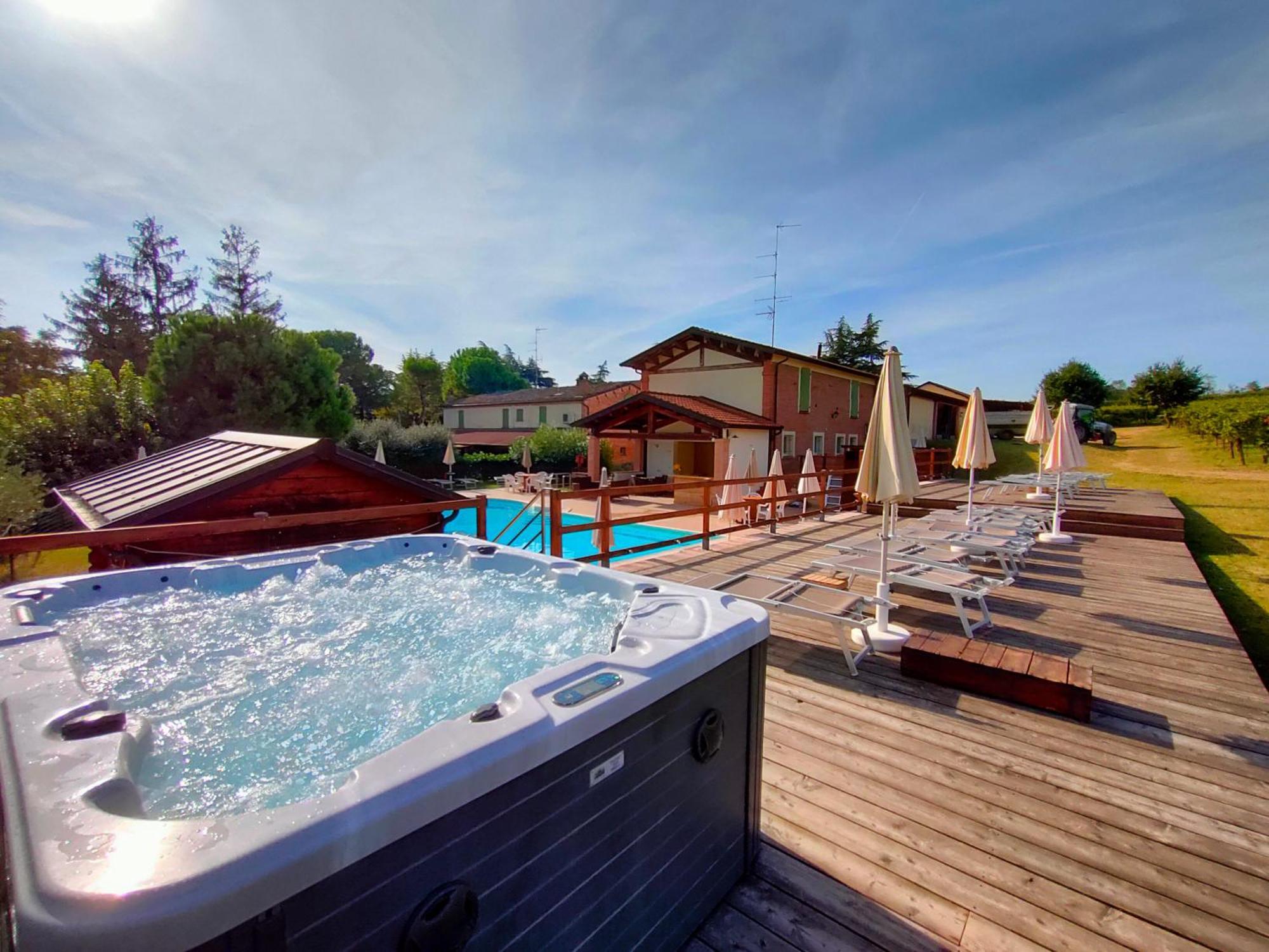 Agriturismo E Cantina La Sabbiona Faenza Exterior foto