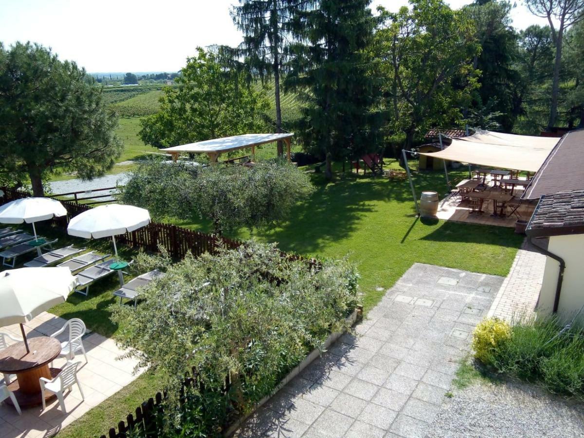 Agriturismo E Cantina La Sabbiona Faenza Exterior foto